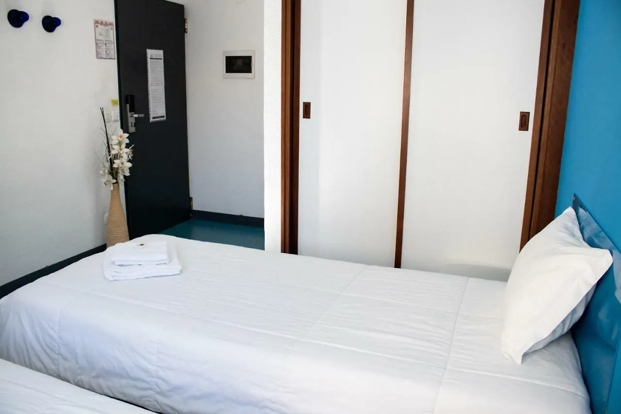 Hostel Hi Lisboa - Pousada De Juventude